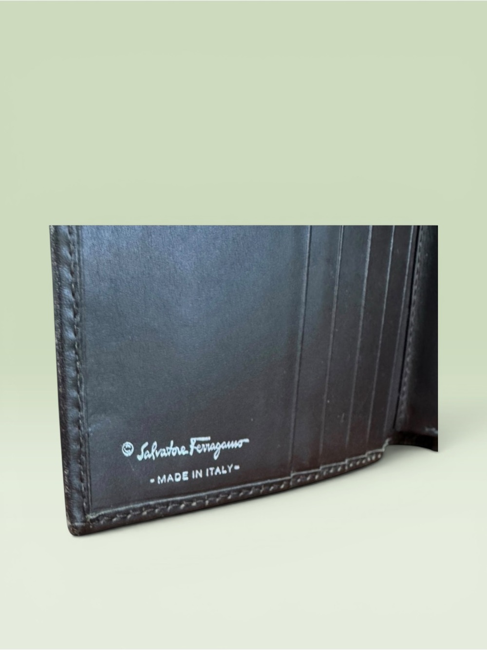 Ferragamo Brown Leather Unisex Wallet Organizer - Picture 5 of 8